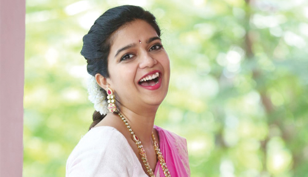 color-swathi-profile-sneha