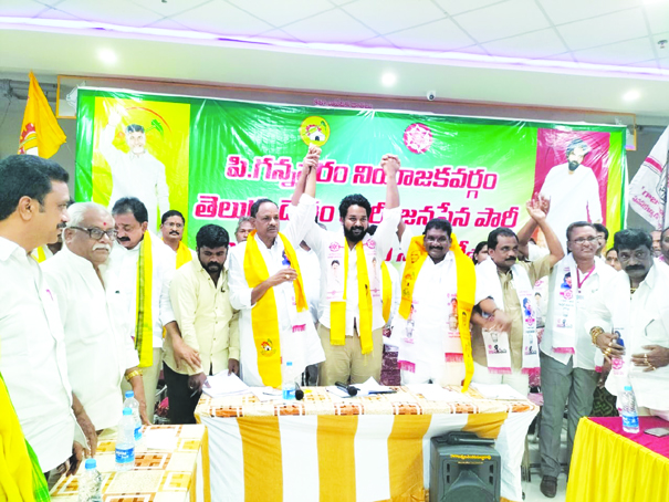 వైసిపి ఓటమే టిడిపి,జనసేన లక్ష్యం